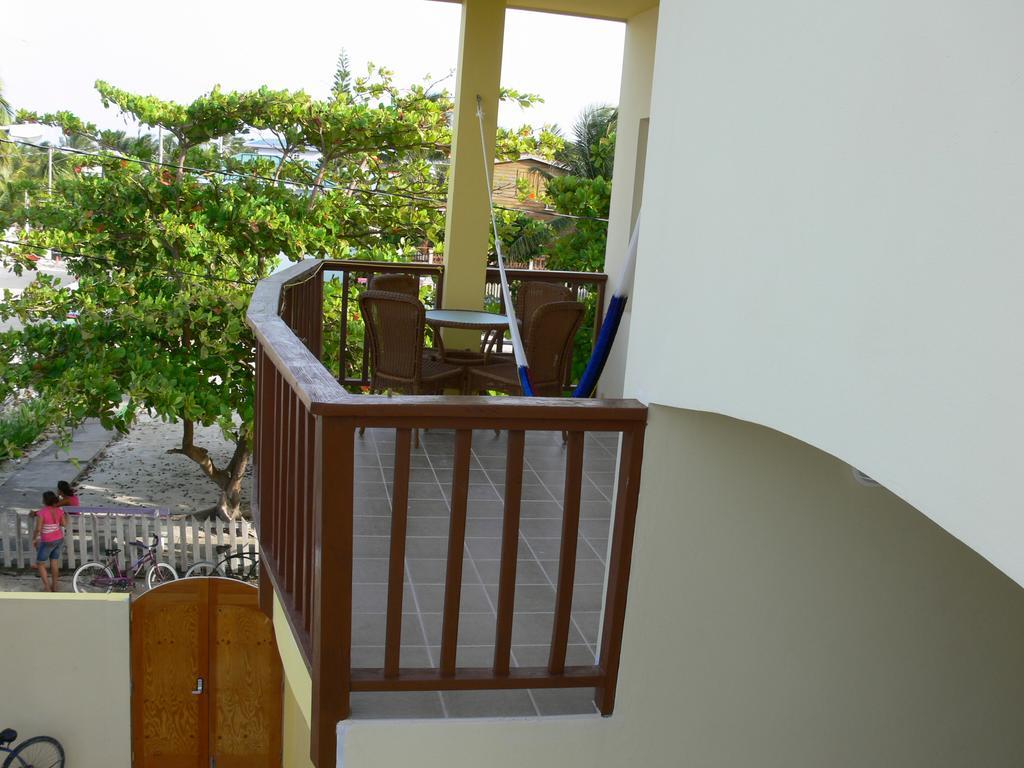 קיי קולקר Caye Reef Condos מראה חיצוני תמונה